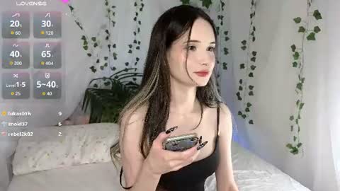 Snapshot of honey_letty chatting on July 9, 2026, 1:42 am LETTY online show from July 9, 2026, 1:42 am
