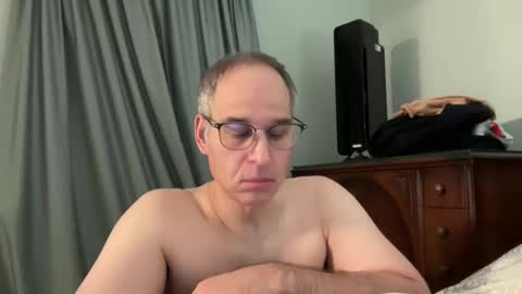 honey_man14 online show from January 5, 2026, 5:27 pm