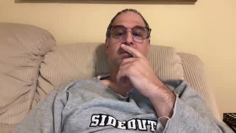 honey_man14 online show from February 20, 2026, 2:08 am