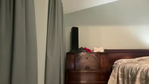 Snapshot of honey_man14 chatting on April 24, 2026, 3:25 pm honey_man14 online show from April 24, 2026, 3:25 pm