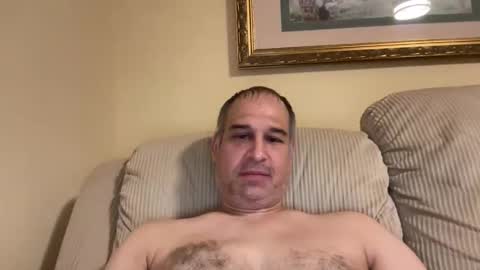 Snapshot of honey_man14 chatting on April 26, 2026, 2:09 am honey_man14 online show from April 26, 2026, 2:09 am