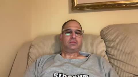 Snapshot of honey_man14 chatting on May 14, 2026, 2:07 am honey_man14 online show from May 14, 2026, 2:07 am