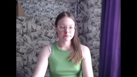 Lina online show from March 3, 2025, 10:28 am
