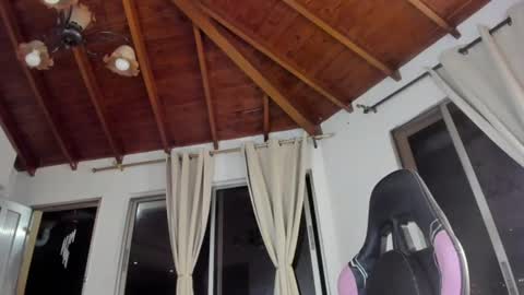 Snapshot of honey_sunshine7 chatting on July 12, 2026, 4:14 am Isabella online show from July 12, 2026, 4:14 am