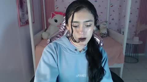 HONEY  online show from January 21, 2025, 12:50 pm