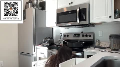 belle brunette online show from January 4, 2025, 3:17 pm