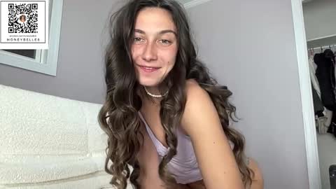 belle brunette online show from March 21, 2026, 11:15 am