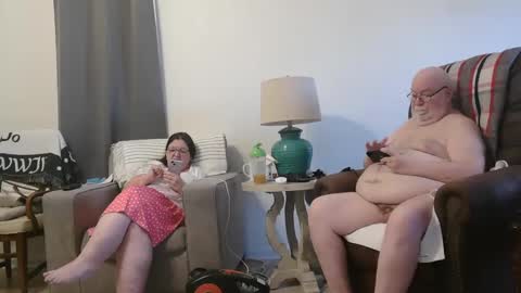 Snapshot of honeybuns344636 chatting on December 23, 2024, 3:44 pm Honey online show from December 23, 2024, 3:44 pm