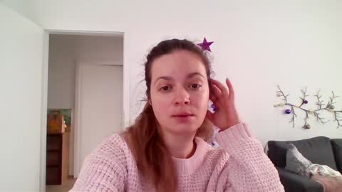 Snapshot of honeycarrol chatting on December 17, 2024, 3:17 pm HoneyCarrol online show from December 17, 2024, 3:17 pm