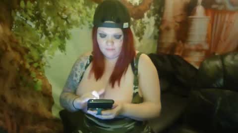 honeychambers online show from October 21, 2025, 10:54 pm