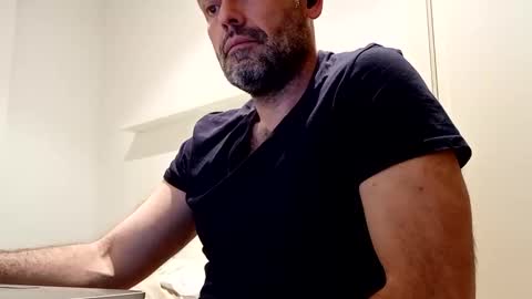 honeydaddyforyou online show from March 6, 2025, 3:24 am