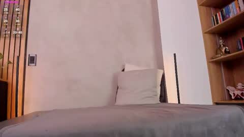 Snapshot of honeyhot69__ chatting on April 25, 2026, 11:13 am Sofia independent model online show from April 25, 2026, 11:13 am