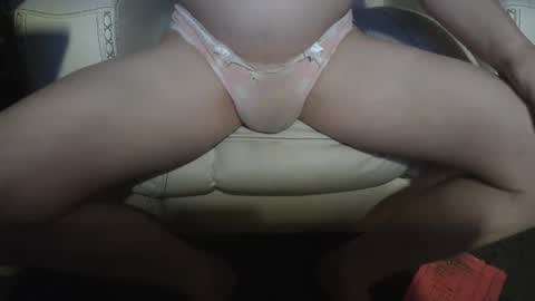 Heather Lovelace online show from January 19, 2025, 2:04 am