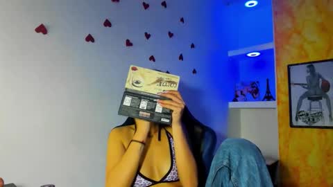 HONEY LUXE online show from March 17, 2026, 5:11 am