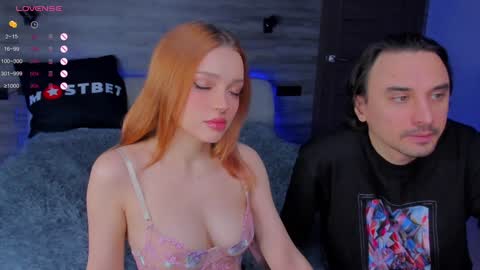 Lily and Michael online show from December 22, 2024, 2:17 am