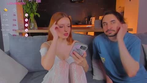 Lily and Michael online show from September 15, 2025, 3:01 pm