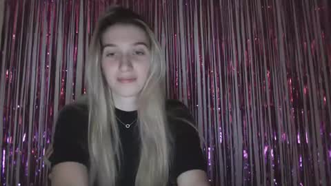 honeyveil online show from February 24, 2026, 10:30 pm