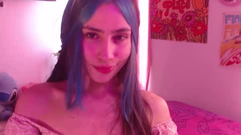    online show from December 4, 2024, 8:18 pm