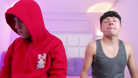 hoot_booys_ online show from March 18, 2026, 7:50 pm