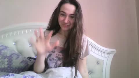 hootloove69 online show from January 18, 2025, 8:10 am