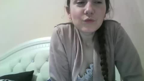 hootloove69 online show from November 21, 2025, 5:00 pm