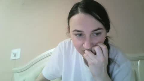 hootloove69 online show from January 11, 2026, 3:39 pm