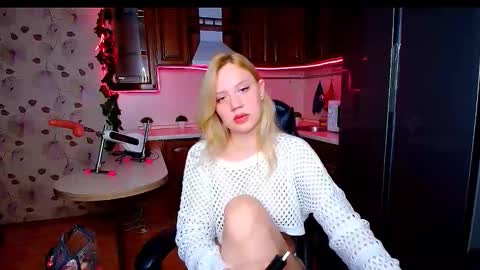 hope happyyy online show from November 7, 2025, 2:11 am