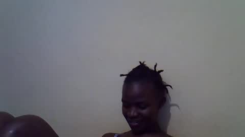 hope_terry online show from February 13, 2025, 7:21 pm
