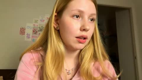 Snapshot of horney_audrey chatting on February 12, 2026, 12:55 pm Audrey online show from February 12, 2026, 12:55 pm