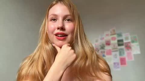 Snapshot of horney_audrey chatting on April 28, 2026, 2:27 am Audrey online show from April 28, 2026, 2:27 am