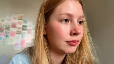 Snapshot of horney_audrey chatting on May 19, 2026, 2:40 am Audrey online show from May 19, 2026, 2:40 am
