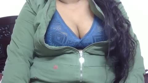 horneydesibabe online show from December 14, 2024, 5:03 pm