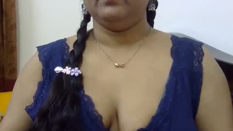 horneydesibabe online show from January 2, 2025, 11:09 am