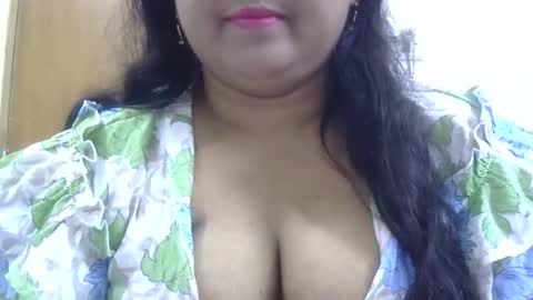 horneydesibabe online show from September 13, 2025, 5:02 pm
