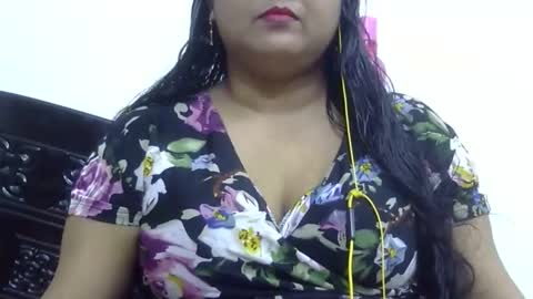 horneydesibabe online show from September 18, 2025, 6:43 pm