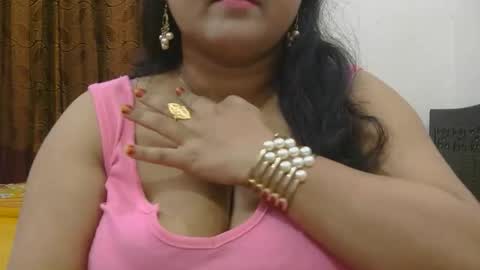 horneydesibabe online show from October 19, 2025, 5:35 pm