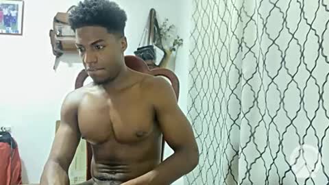 Snapshot of horneyguy2399 chatting on December 20, 2024, 8:06 am sugarbaby online show from December 20, 2024, 8:06 am