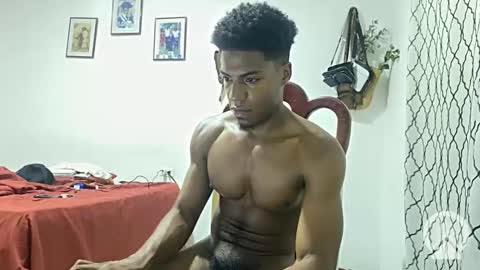 Snapshot of horneyguy2399 chatting on December 21, 2024, 2:26 pm sugarbaby online show from December 21, 2024, 2:26 pm