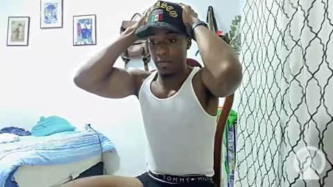 Snapshot of horneyguy2399 chatting on December 31, 2024, 4:16 am sugarbaby online show from December 31, 2024, 4:16 am