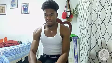 Snapshot of horneyguy2399 chatting on January 4, 2025, 5:37 am sugarbaby online show from January 4, 2025, 5:37 am