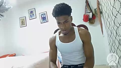 Snapshot of horneyguy2399 chatting on January 8, 2025, 10:48 pm sugarbaby online show from January 8, 2025, 10:48 pm