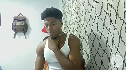 Snapshot of horneyguy2399 chatting on January 18, 2025, 2:14 am sugarbaby online show from January 18, 2025, 2:14 am