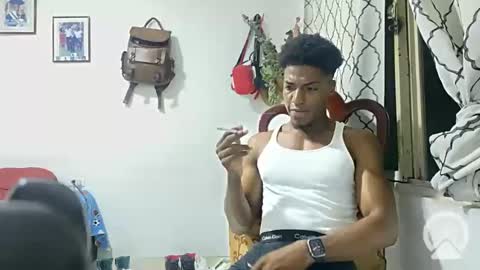 Snapshot of horneyguy2399 chatting on January 21, 2025, 2:11 am sugarbaby online show from January 21, 2025, 2:11 am