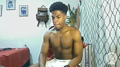 Snapshot of horneyguy2399 chatting on January 26, 2025, 2:24 am sugarbaby online show from January 26, 2025, 2:24 am