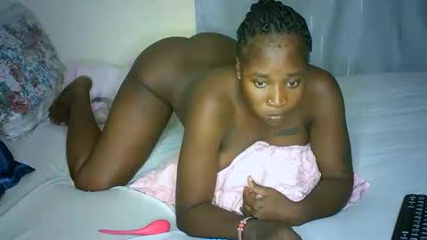 Snapshot of hornny4amani chatting on February 13, 2025, 12:32 pm AMANI online show from February 13, 2025, 12:32 pm