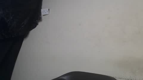 Snapshot of horny4bum chatting on February 5, 2025, 7:50 am horny4bum online show from February 5, 2025, 7:50 am