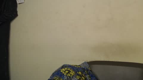 Snapshot of horny4bum chatting on February 6, 2025, 7:35 am horny4bum online show from February 6, 2025, 7:35 am