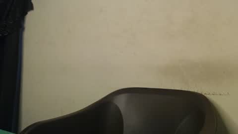 Snapshot of horny4bum chatting on February 6, 2025, 1:43 pm horny4bum online show from February 6, 2025, 1:43 pm