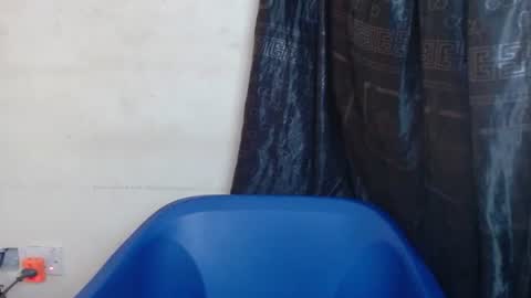 Snapshot of horny4bum chatting on February 22, 2025, 8:18 am horny4bum online show from February 22, 2025, 8:18 am