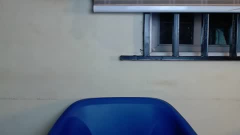 Snapshot of horny4bum chatting on March 2, 2025, 5:23 am horny4bum online show from March 2, 2025, 5:23 am